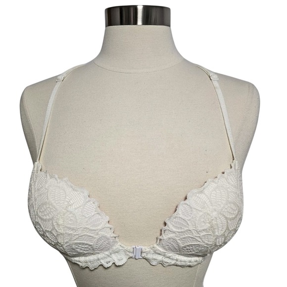 PINK Victoria's Secret Other - PINK Victoria's Secret White Lace Front Close Racerback Bralette 34B